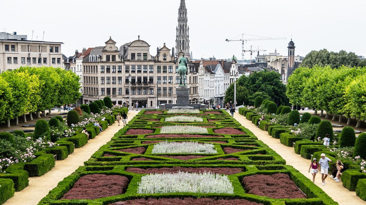 Agence GEO en Belgique francophone : accompagner une marque francophone hors France (2026)